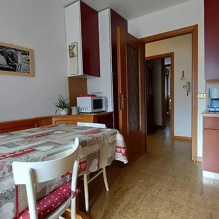 All'ombra Del Mortirolo Apartamento *